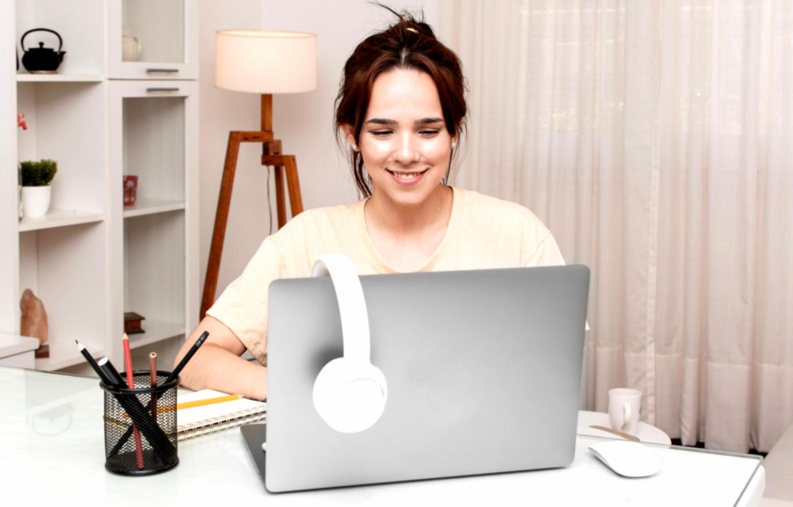 Session de travail collaborative sur des données financières